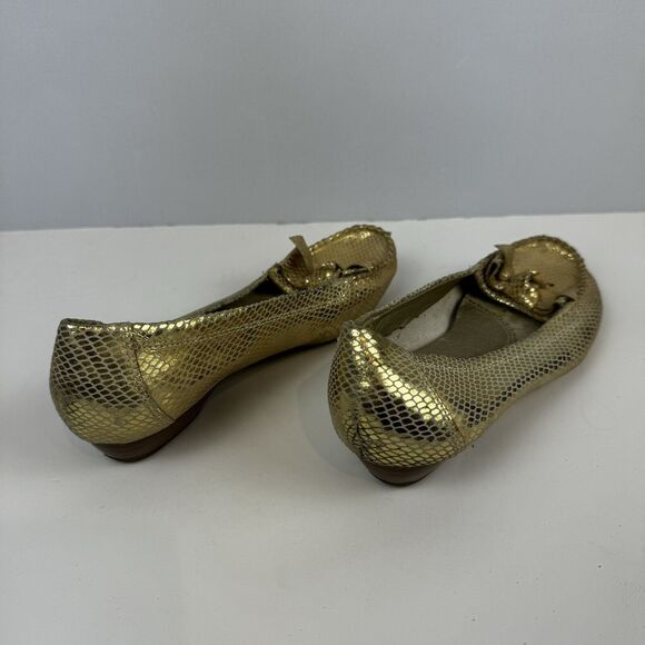 Bare Traps Irene Gold Snake Print Flats Size 6M Leather Upper Comfortable Fit - Picture 2 of 12